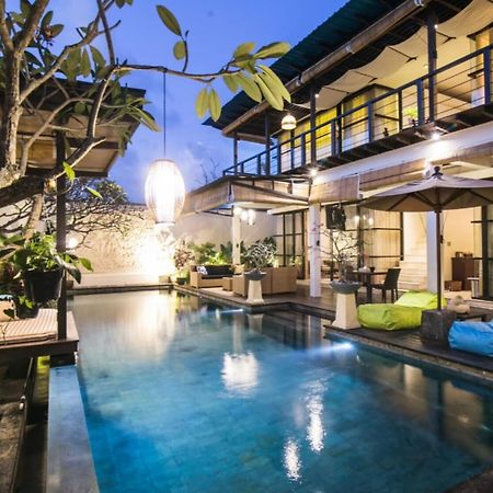 Temple Hill residencia Villa Jimbaran Exterior foto